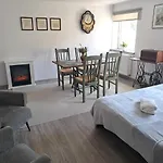 Podgorska Odskocznia Hétvégi ház *