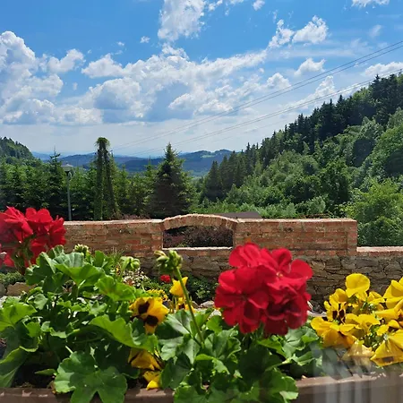 Hétvégi ház Podgorska Odskocznia *